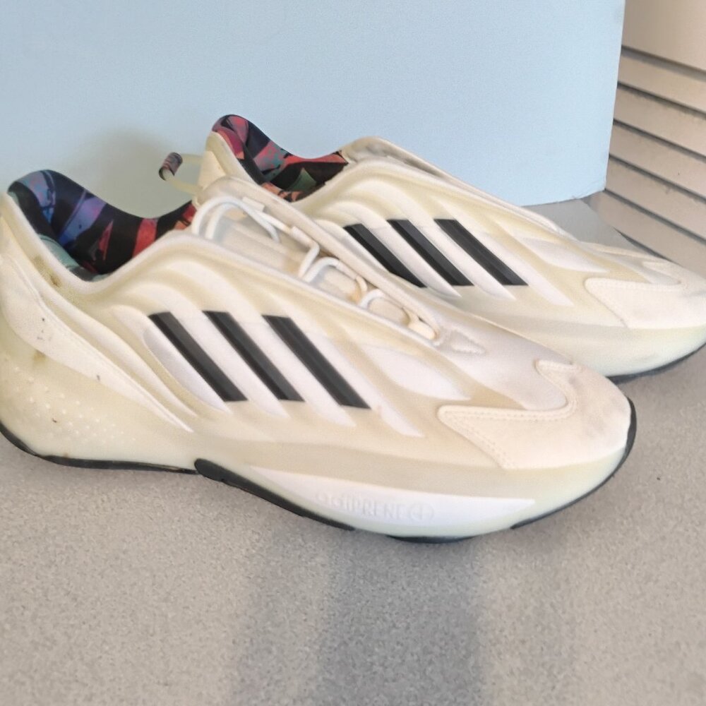 Adidas Ozrah  Cloud White Core Black  Mens Size 11 Sneaker NWOB